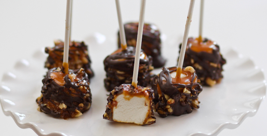 Candy Bar Pops