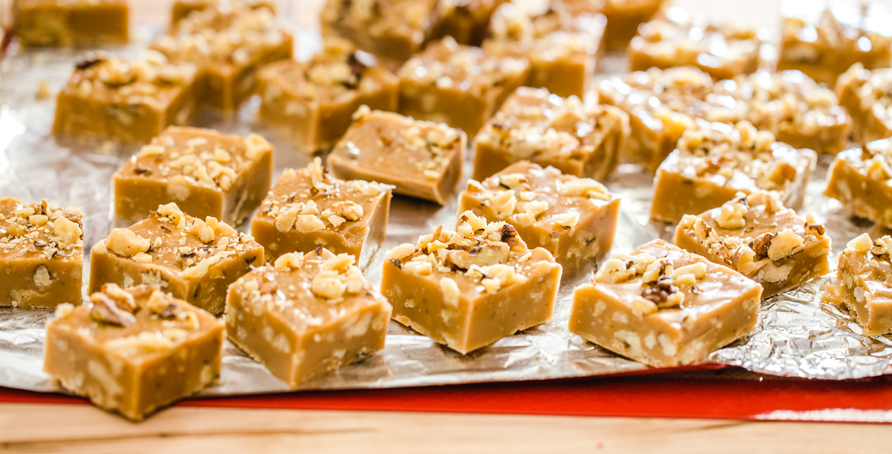 Pieces of Gingerbread Marshmallow Fudge with Walnuts